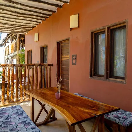 Shanuo Beach Bungalows Michamvi Kae Room photo